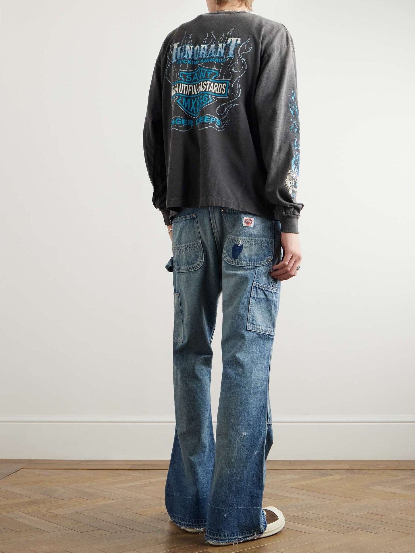 SAINT Mxxxxxx GOODBYE HUMANITY DICE DISTRESSED PRINTED COTTON LONGSLEEVE